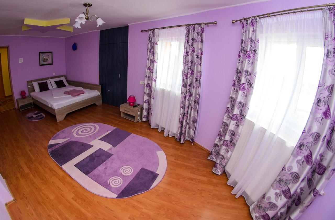 Casa Liana Hotel Oradea Exterior photo