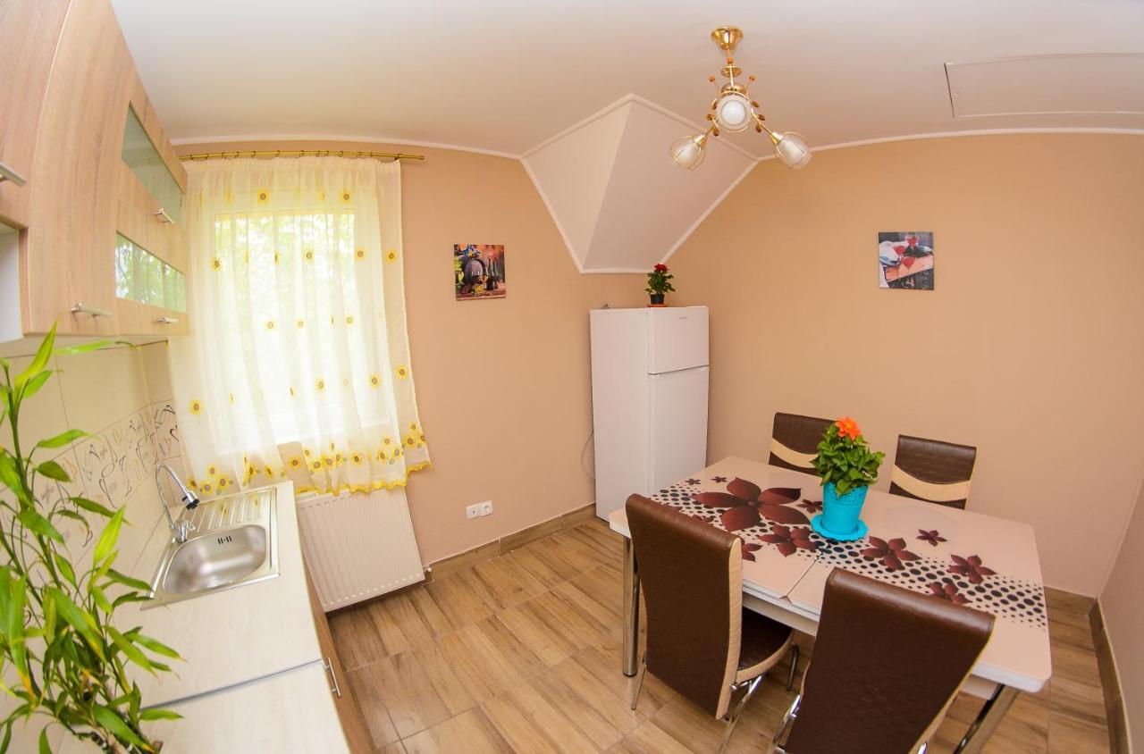 Casa Liana Hotel Oradea Exterior photo