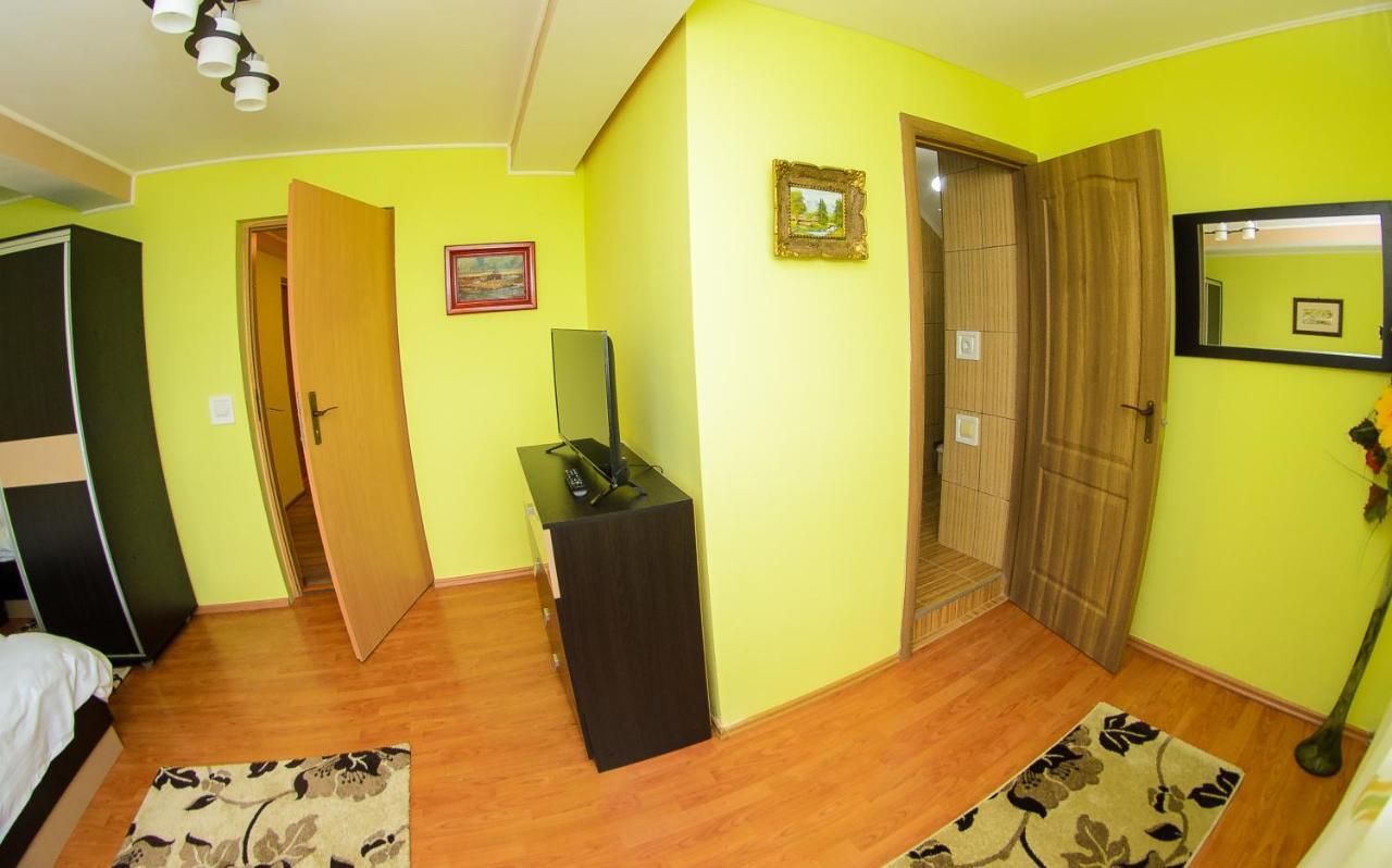 Casa Liana Hotel Oradea Exterior photo